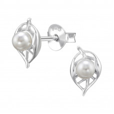 9mm Leaf Sterling Silver Ear Studs with Imitation Pearl Centerpiece